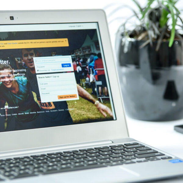 twitter-1522890_1920